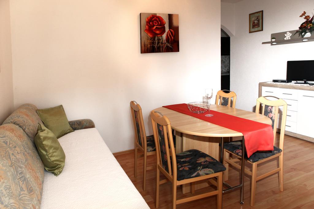 Appartement House Lucija à Poreč Extérieur photo